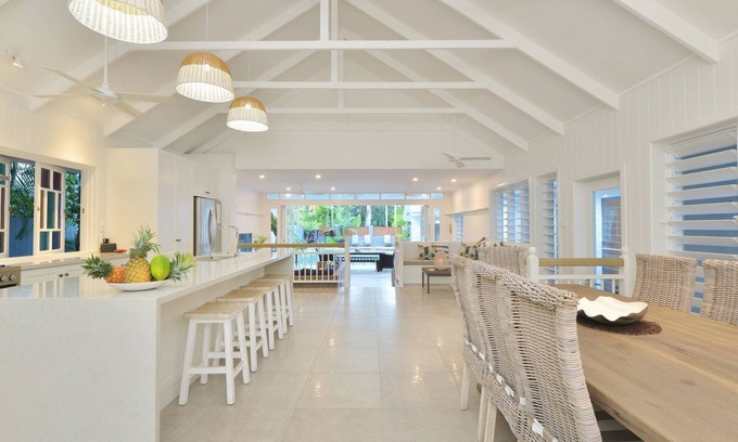 Port Douglas House | Beach Pavilions Quintessential Port Douglas Beach House