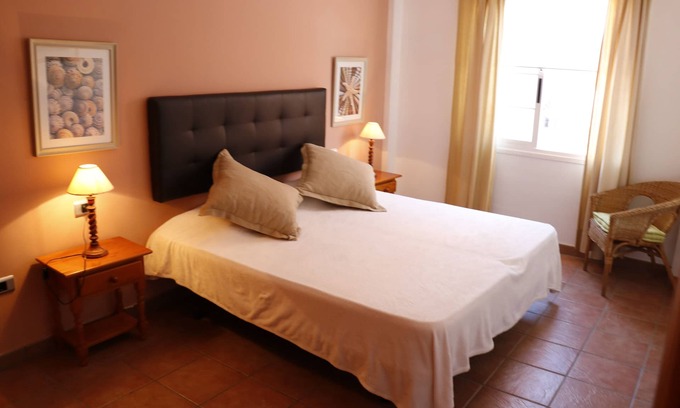 Playa San Juan Apartment | Beach Playa de San Juan for up to 3 persons with WiFI, near the sea.