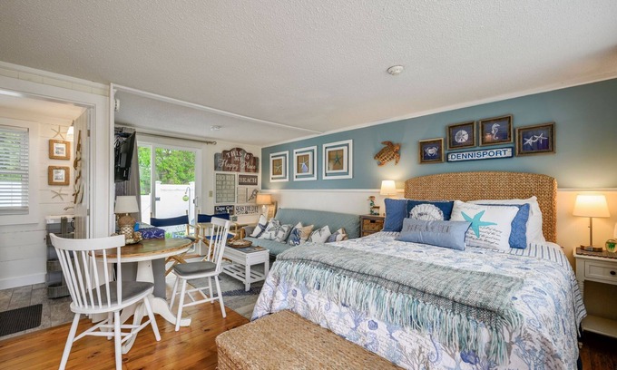 Dennis Port Condo | Beach Retreat I with pool, patio, walk to beach