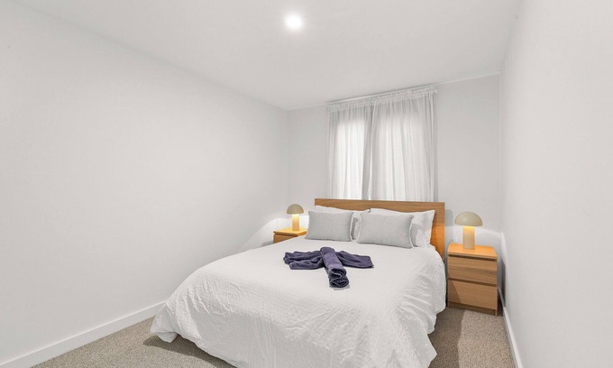 Mosman Park Apartment | Beach & River Cottesloe Escape