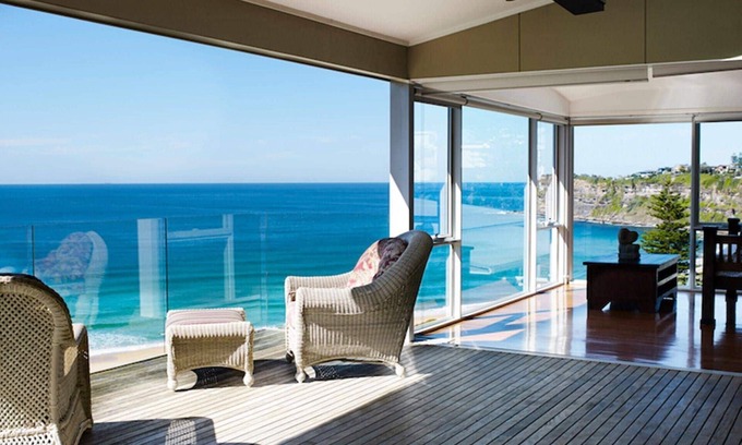 Newport House | Beached on Bungan - Luxury Home with endless ocean views