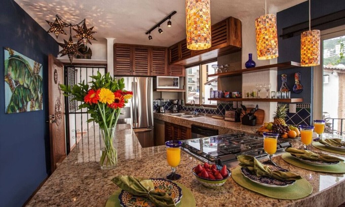 Amapas Apartment | Beachfront 2 bed Luxe La Palapa