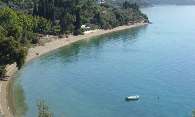 Volos Apartment | Beachfront Apartment for 3, Kalifteri Beach, Afissos