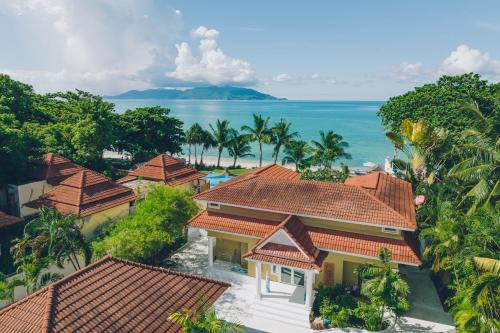 Moo 5 Villa | Beachfront Art Villa Samui