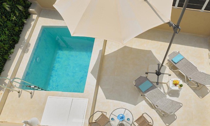 Nea Chora Apartment | Beachside Apartment-Pool-Parking