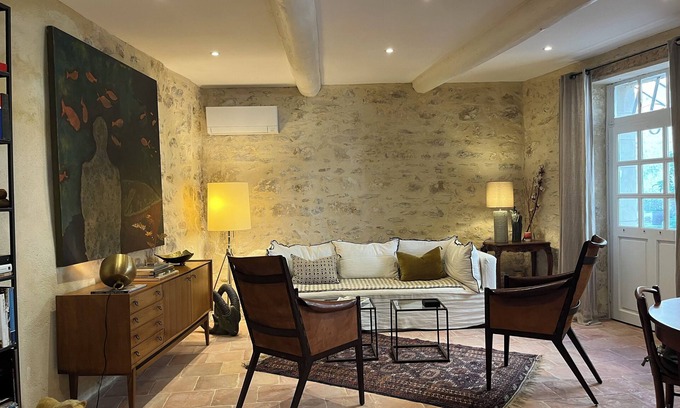 Avignon House | Beautiful 16c home with stunning views of palais des Pape, private terrace.