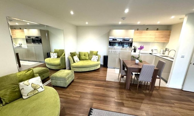 Sudbury Apartment | Beautiful 1 Bedroom flat near Wembley Stadium