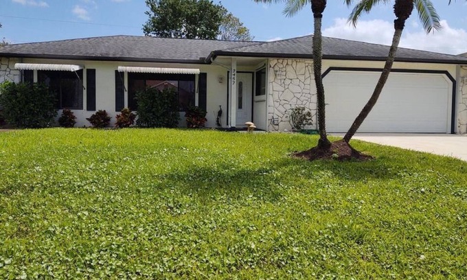 Port Saint Lucie House | Beautiful 2 Br. Single family (320753) by Houzlet