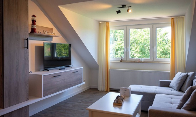 Spiekeroog Apartment | Beautiful 2-room apartment in a central location