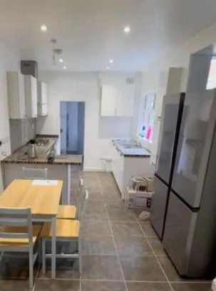 Birmingham House | Beautiful 6 bed home in Birmingham perfect for contractors!