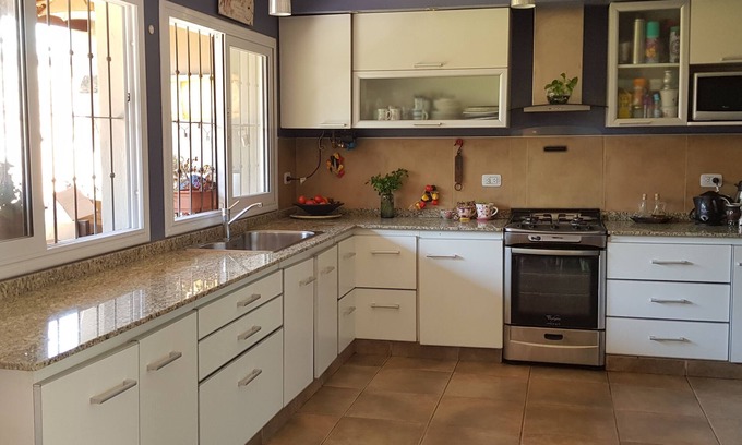 Salta House | Beautiful and comfortable house with fireplace, barbecue, gallery, patio and garage