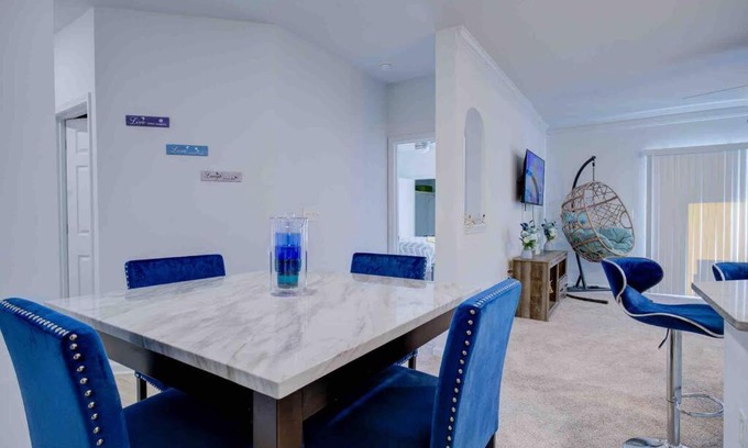 Dunwoody Apartment | Beautiful and Cozy 2 BR 2 BA