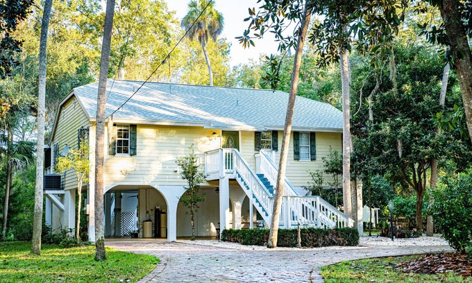 Inglis House | Beautiful and Secluded Waterfront Home With 2 Docks on 2.5 acres.