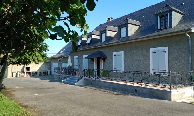 Ibos Cottage | Beautiful and spacious country residence