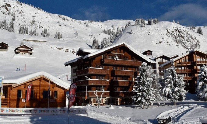 Riederalp Apartment | Beautiful apartment for 4 people with WIFI, TV and balcony