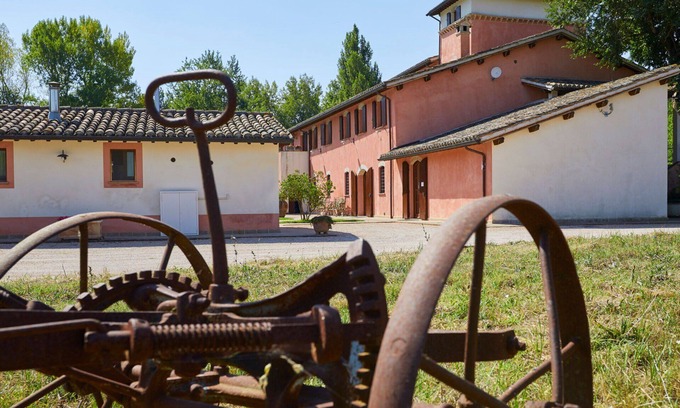 San Brizio Apartment | Beautiful apartment for 4 people with pool, WIFI, TV and pets allowed, close to Spoleto