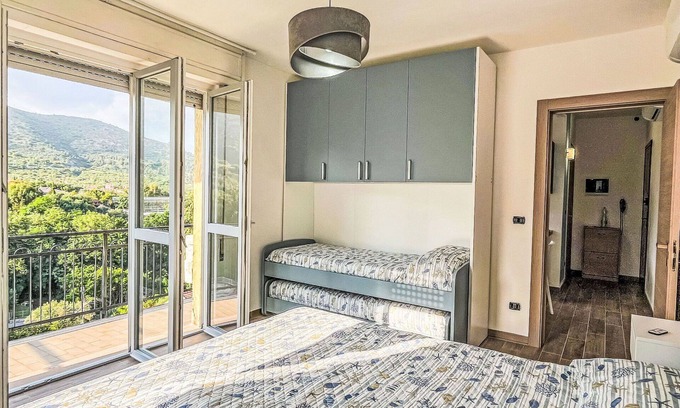 Ceriale Apartment | Beautiful apartment for 4 guests with A/C, WIFI, TV and balcony