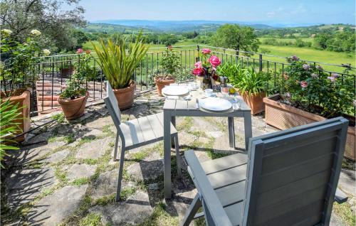 Semproniano Apartment | Beautiful Apartment In Loc Scalabrelli