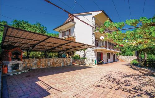 Lovran Apartment | Beautiful Apartment In Lovran With Wifi