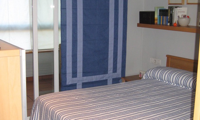 Vigo Apartment | Beautiful apartment with terrace, swimming pool, gym, sauna and 10,000m2 of gardens