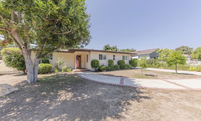 Mayflower Village House | Beautiful Arcadia 3B&2B Home With New Bathroom