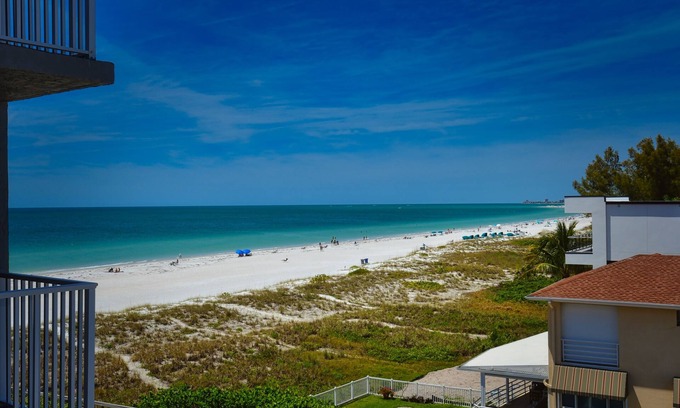 Treasure Island Apartment | Beautiful Beach View Condo with heated pool. No Resort Fees.