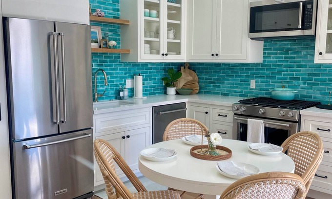 Los Olivos Cottage | Beautiful Beach Vibe Cottage in Los Olivos