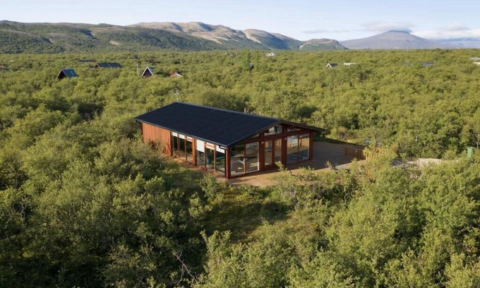 Husafell Cabin | Beautiful cabin in Húsafell in Iceland.