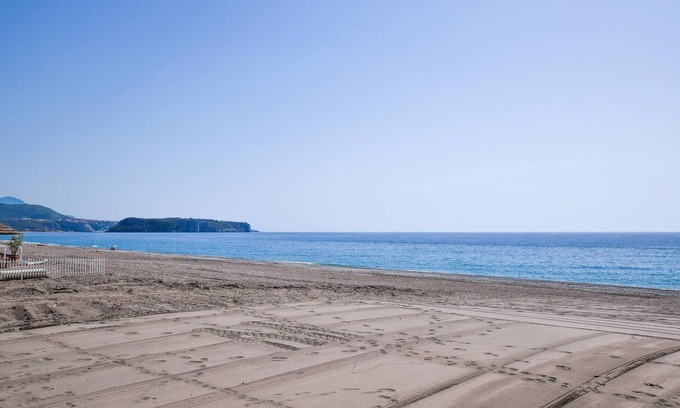 Motta San Giovanni House | Beautiful cottage with plenty of space for the whole family.