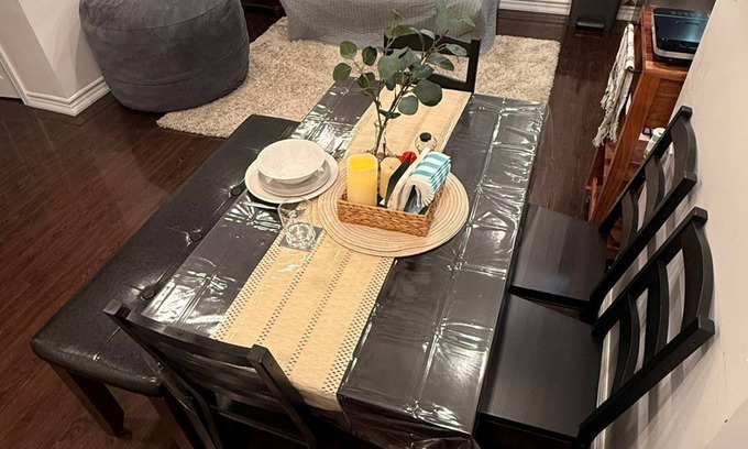 Halton Regional Municipality Apartment | Beautiful, cozy & family friendly basement unit in a quiet neighborhood.