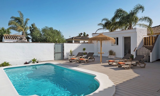 Conil de la Frontera House | Beautiful Home Casa Villanueva 1 with Private Pool, Garden, Terrace & Wi-Fi