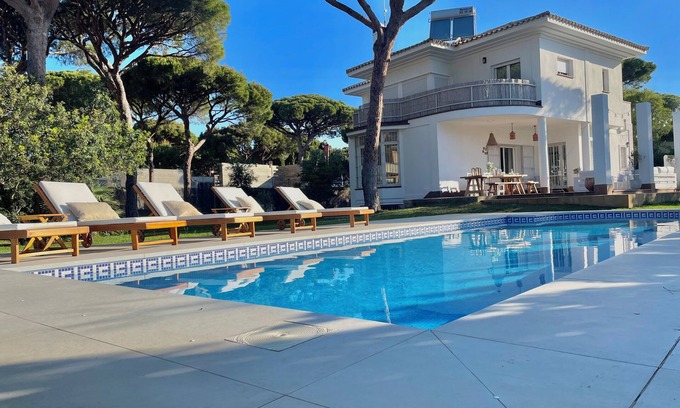 Cabo Roche Villa | Beautiful, detached villa with large pool, just a 5-minute walk from the beach