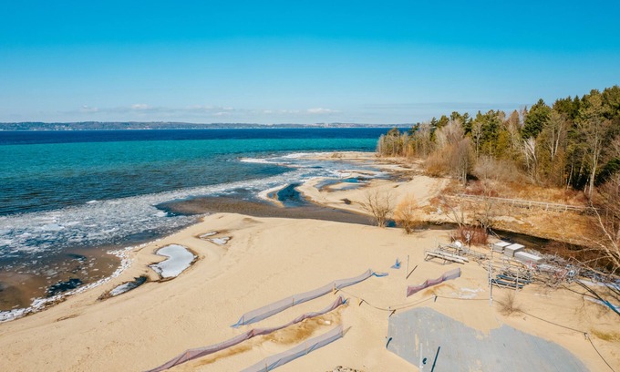 Acme Condo | Beautiful full bay views! On Grand Traverse Bay minutes from Traverse City!