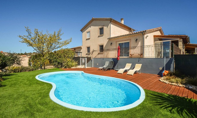 Barjac House | Beautiful home in Barjac with WiFi