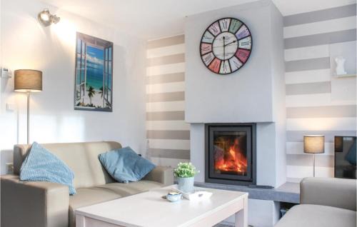 Bruinisse House | Beautiful Home In Bruinisse With Wifi