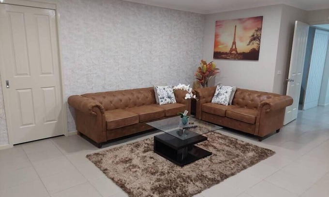 Harrison House | Beautiful home in Harrison with 5 Bedrooms
