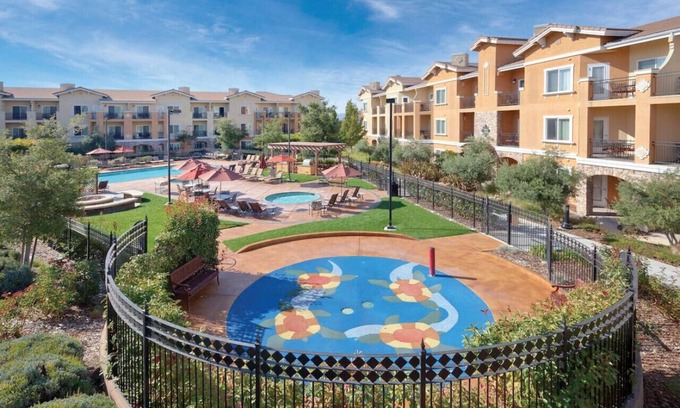 Napa Condo | Beautiful Hotel in Vino Bello Resort - 2BD