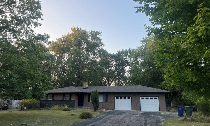 Easton House | Beautiful House in Easton Columbus