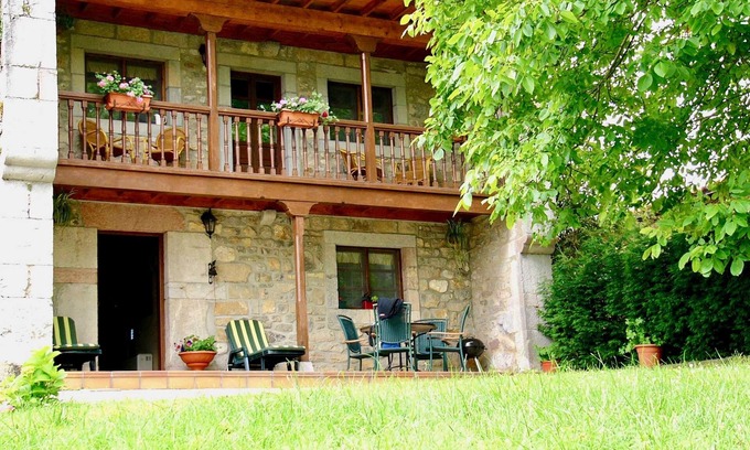 Villahormes Cottage | Beautiful house of the fifteenth century fully restored