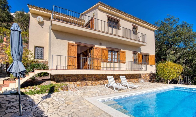 Calonge Ski Chalet | Beautiful house with magnificent views