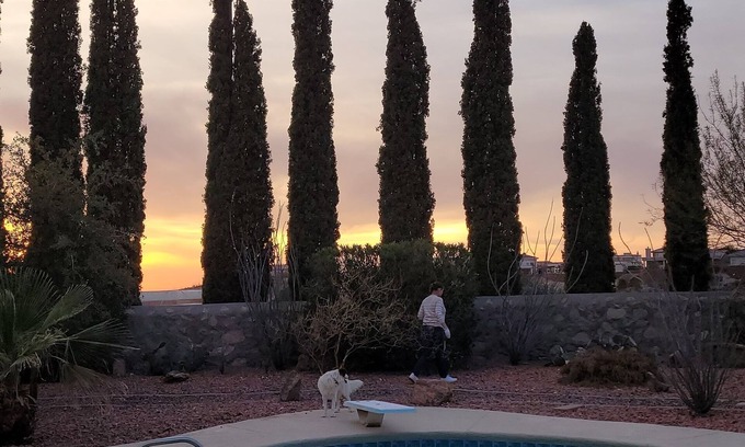 El Paso House | Beautiful One Story Family Home West of El Paso With Pool