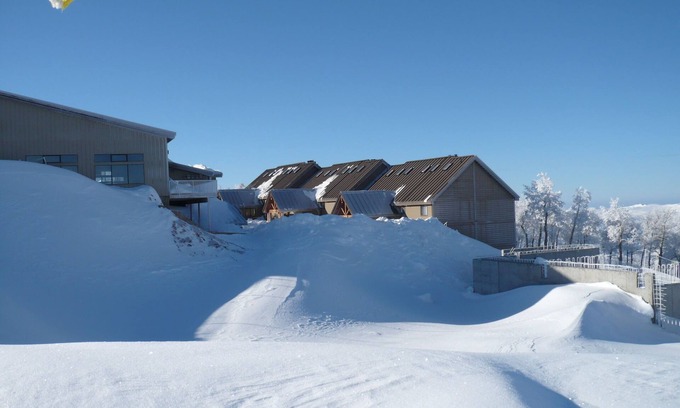 Powder Ridge Village Condo | Beautiful Powder Ridge Resort (Ski In /Ski Out) Best Value In Utah!