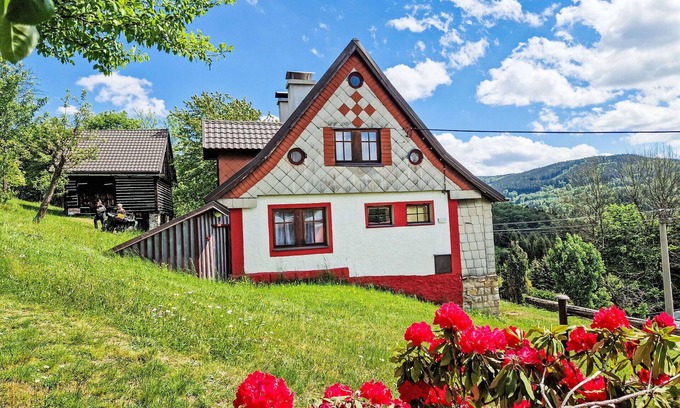Tanvald House | Beautiful private villa for 9 guests with WIFI, TV, terrace and parking