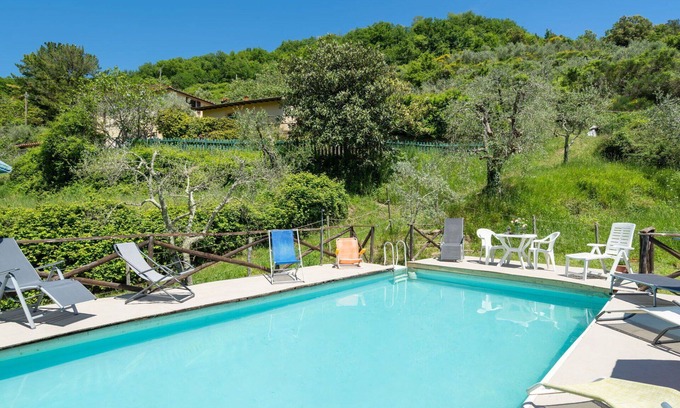 Pontassieve Villa | Beautiful private villa for 6 people with private pool