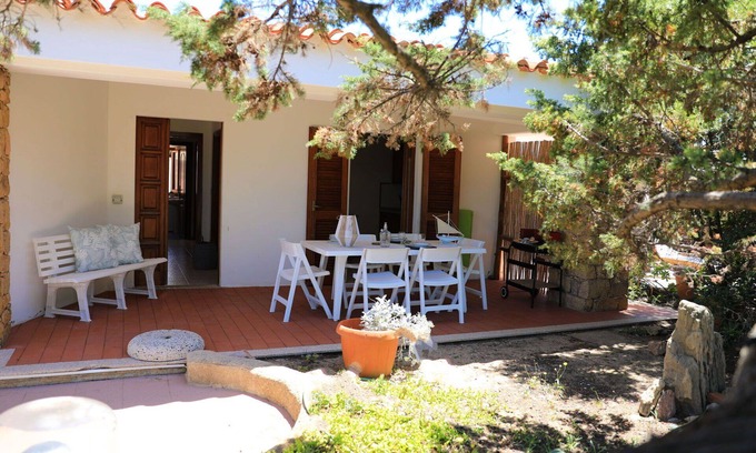 Portobello House | Beautiful private villa for 6 guests with TV