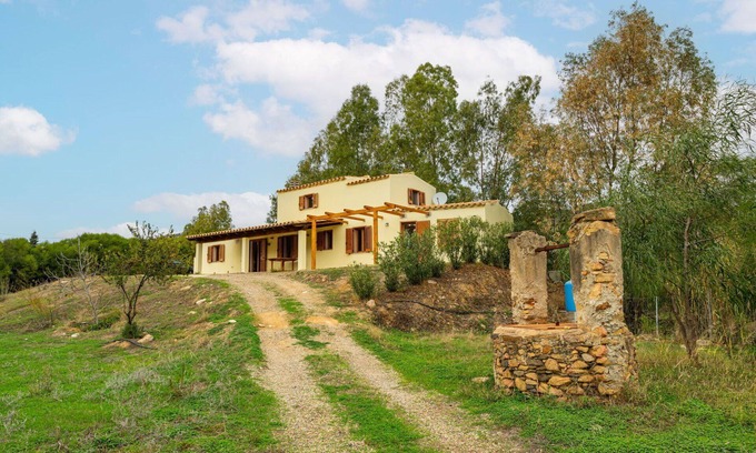 Muravera House | Beautiful private villa for 4 guests with WIFI, A/C, TV, pets allowed and panoramic view