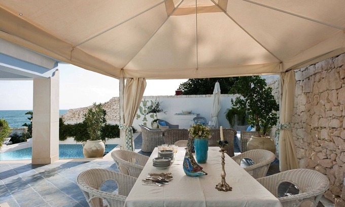 Eastern Sicily Villa | Beautiful private villa for 14 guests with A/C, WIFI, private pool, terrace and parking