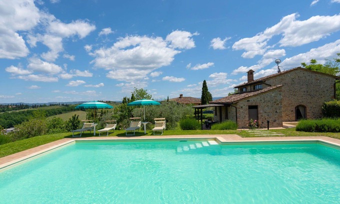 San Gimignano Villa | Beautiful private villa for 6 people with WIFI, private pool, TV and panoramic view
