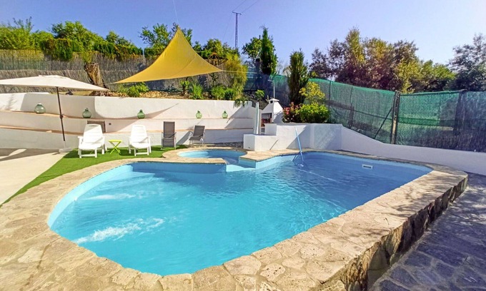 Cabra Villa | Beautiful private villa with private pool, A/C, hot tub, WIFI, TV, terrace and pets allowed