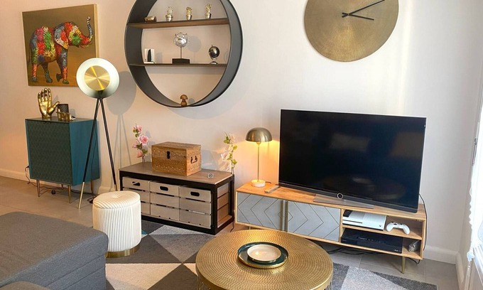 Tregastel Apartment | Beautiful renovated apartment with WIFI 200m from the beach in Trégastel